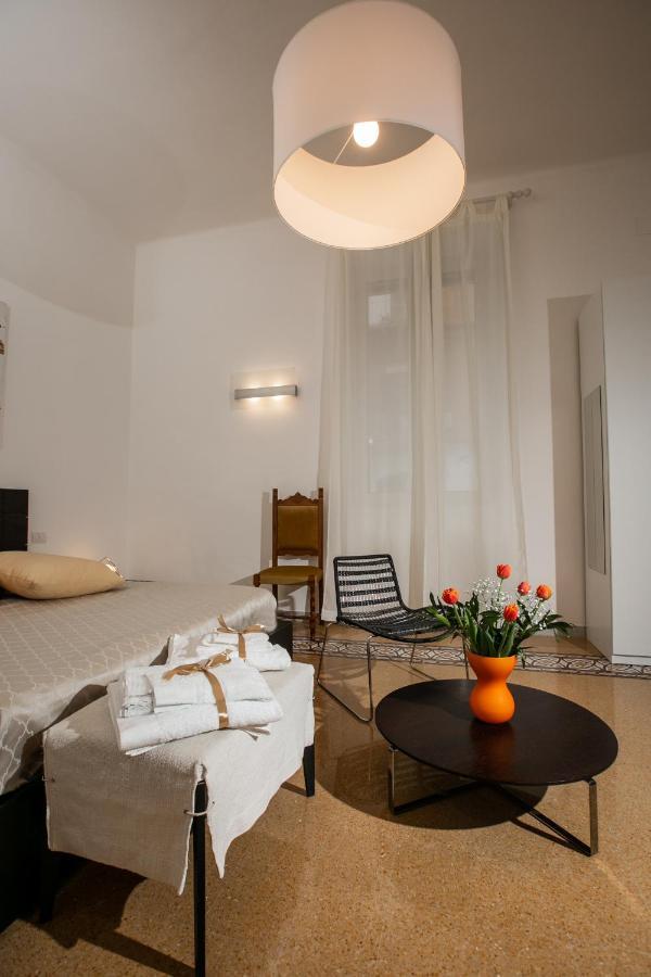 Abate Luxury Interno 3 Appartement Bari Buitenkant foto